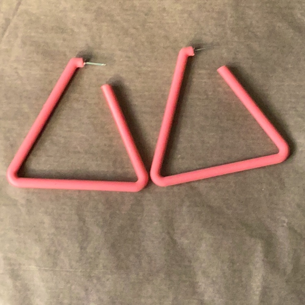 Woman’s earrings